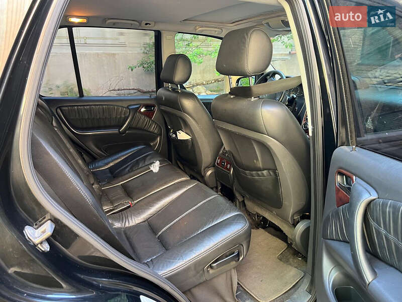 Позашляховик / Кросовер Mercedes-Benz M-Class 2005 в Києві