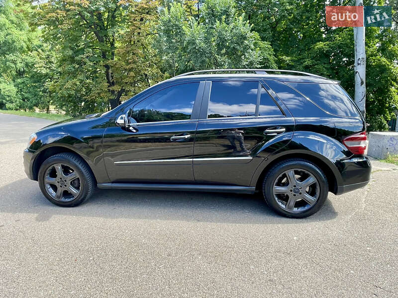 Позашляховик / Кросовер Mercedes-Benz M-Class 2008 в Києві