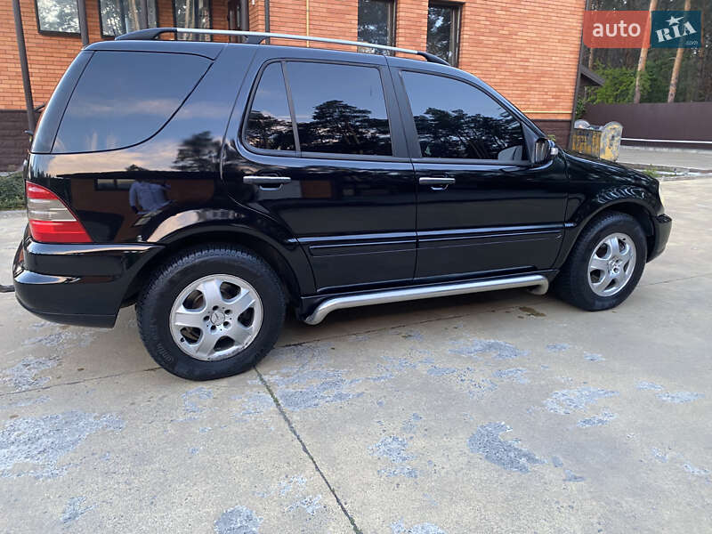 Внедорожник / Кроссовер Mercedes-Benz M-Class 2005 в Ирпене