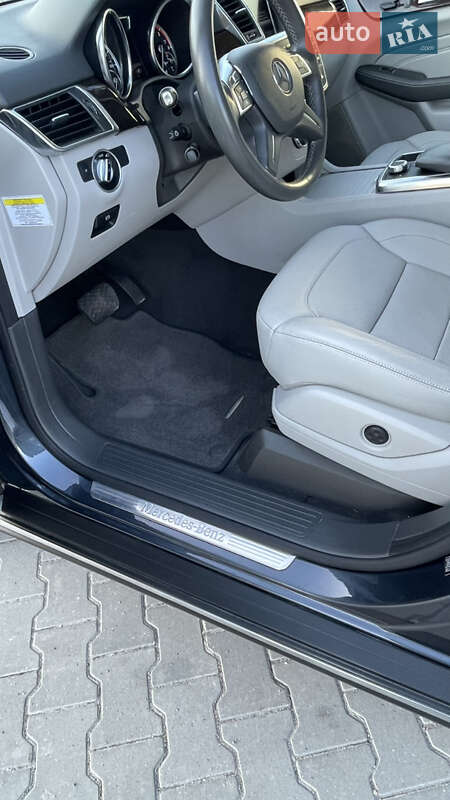 Позашляховик / Кросовер Mercedes-Benz M-Class 2013 в Підволочиську