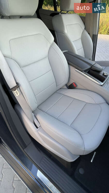 Позашляховик / Кросовер Mercedes-Benz M-Class 2013 в Підволочиську