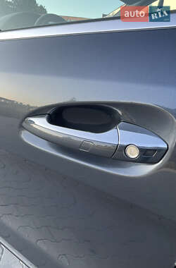 Позашляховик / Кросовер Mercedes-Benz M-Class 2013 в 