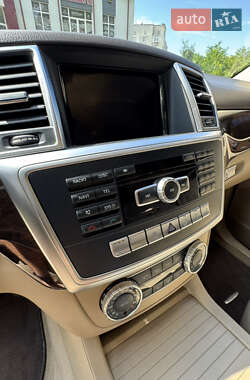 Внедорожник / Кроссовер Mercedes-Benz M-Class 2014 в 