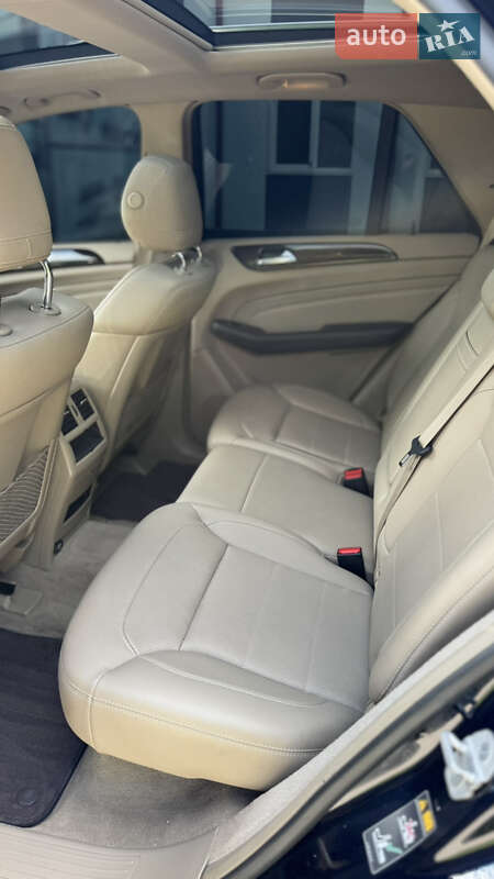 Внедорожник / Кроссовер Mercedes-Benz M-Class 2014 в Львове