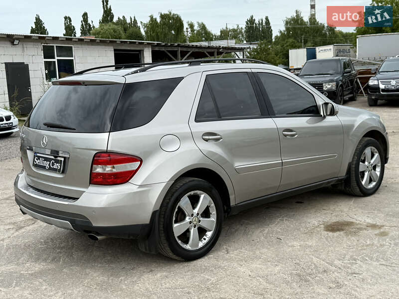 Внедорожник / Кроссовер Mercedes-Benz M-Class 2005 в Ровно