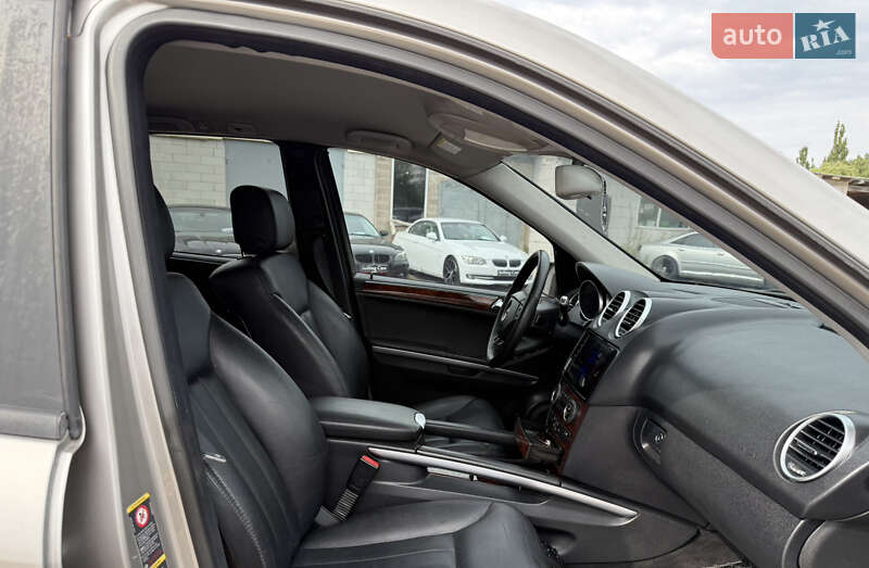 Внедорожник / Кроссовер Mercedes-Benz M-Class 2005 в Ровно