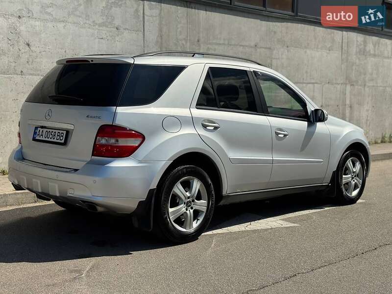 Позашляховик / Кросовер Mercedes-Benz M-Class 2006 в Києві