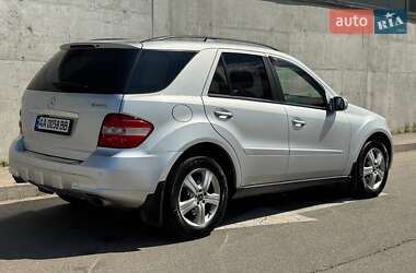 Внедорожник / Кроссовер Mercedes-Benz M-Class 2006 в 