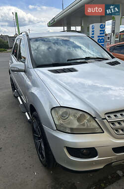Внедорожник / Кроссовер Mercedes-Benz M-Class 2008 в Стрые