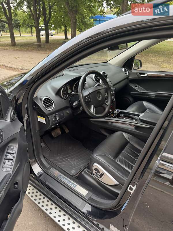 Внедорожник / Кроссовер Mercedes-Benz M-Class 2007 в Краматорске