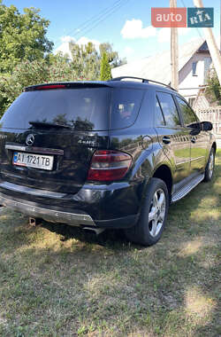 Внедорожник / Кроссовер Mercedes-Benz M-Class 2008 в 