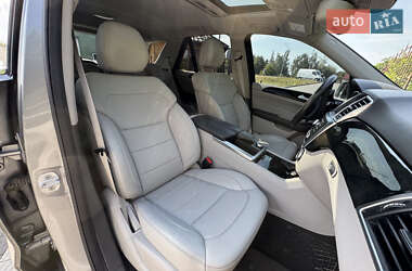 Внедорожник / Кроссовер Mercedes-Benz M-Class 2014 в 