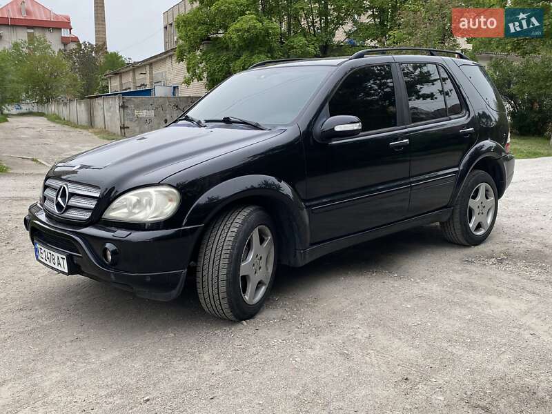 Mercedes-Benz M-Class 2003