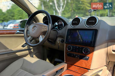 Позашляховик / Кросовер Mercedes-Benz M-Class 2007 в 
