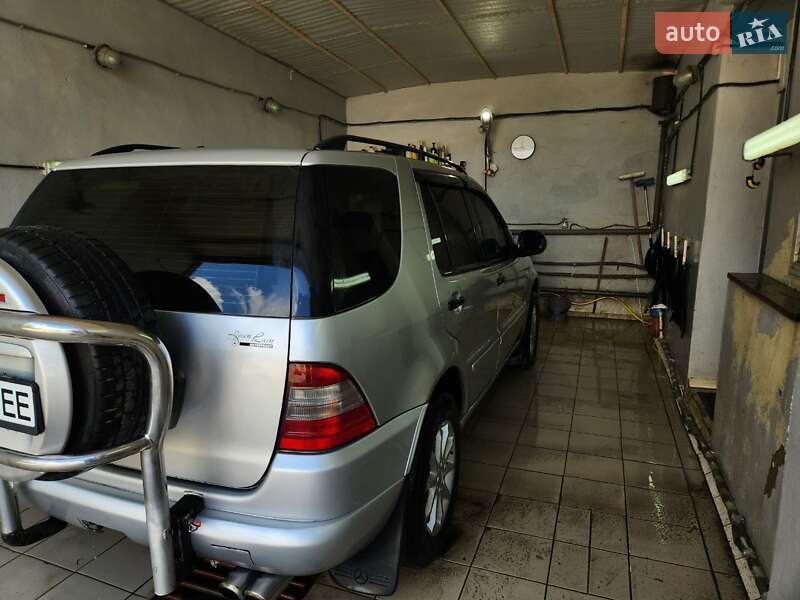 Позашляховик / Кросовер Mercedes-Benz M-Class 1999 в Тростянці