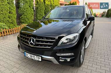 Внедорожник / Кроссовер Mercedes-Benz M-Class 2012 в 