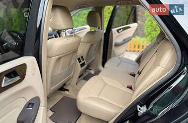 Внедорожник / Кроссовер Mercedes-Benz M-Class 2012 в 
