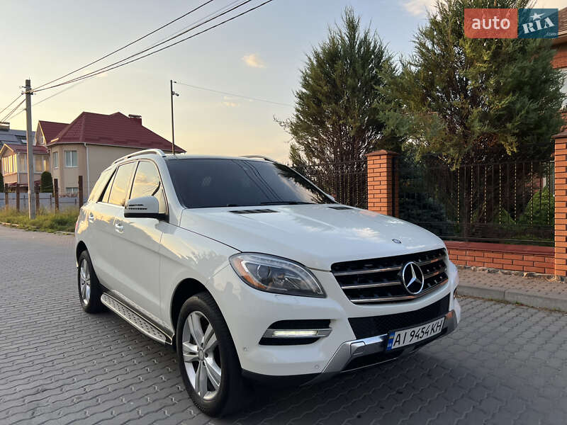 Позашляховик / Кросовер Mercedes-Benz M-Class 2012 в Хмельницькому