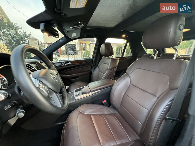 Позашляховик / Кросовер Mercedes-Benz M-Class 2012 в Хмельницькому