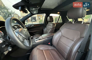 Позашляховик / Кросовер Mercedes-Benz M-Class 2012 в 