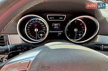 Внедорожник / Кроссовер Mercedes-Benz M-Class 2012 в 