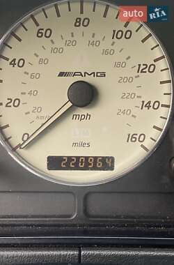 Позашляховик / Кросовер Mercedes-Benz M-Class 2000 в 
