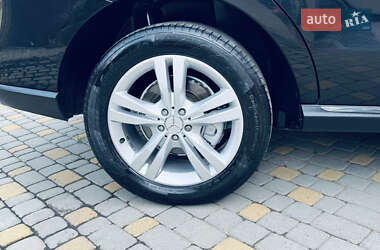 Внедорожник / Кроссовер Mercedes-Benz M-Class 2012 в 