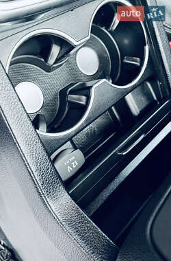 Внедорожник / Кроссовер Mercedes-Benz M-Class 2012 в 
