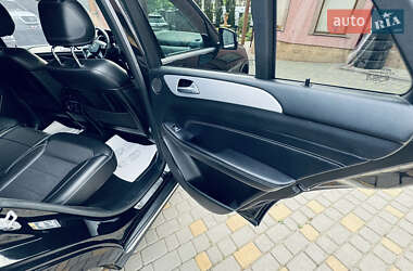 Внедорожник / Кроссовер Mercedes-Benz M-Class 2012 в 