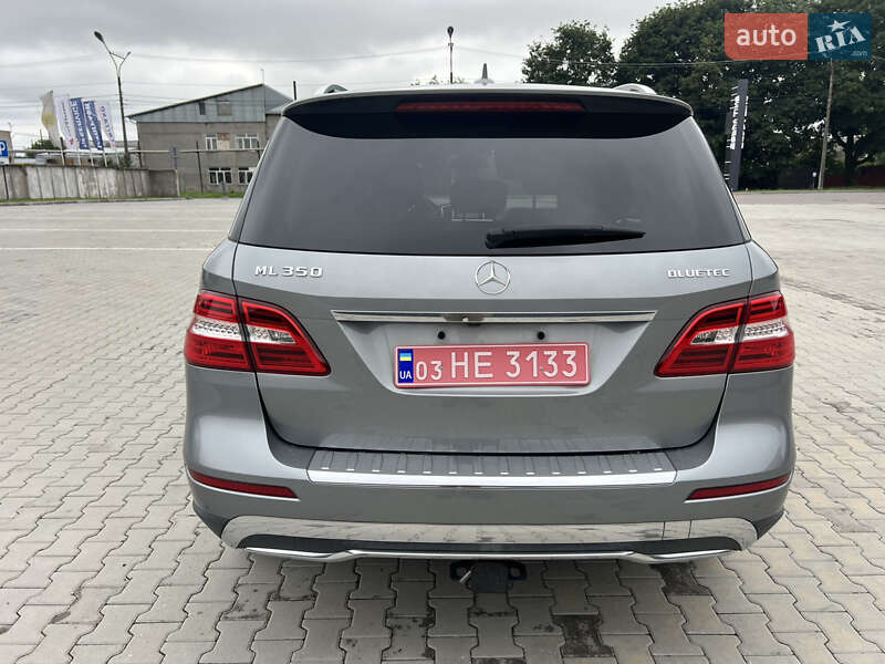 Внедорожник / Кроссовер Mercedes-Benz M-Class 2012 в Нововолынске