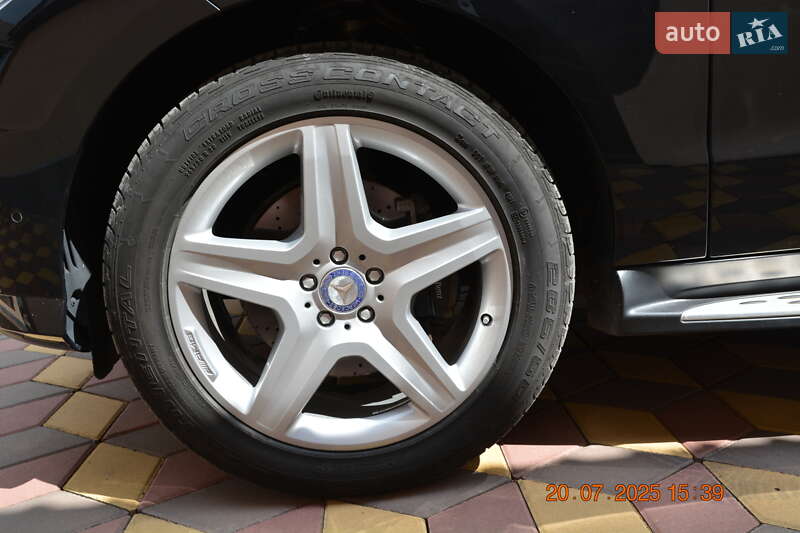 Позашляховик / Кросовер Mercedes-Benz M-Class 2014 в Первомайську