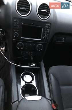 Внедорожник / Кроссовер Mercedes-Benz M-Class 2008 в 