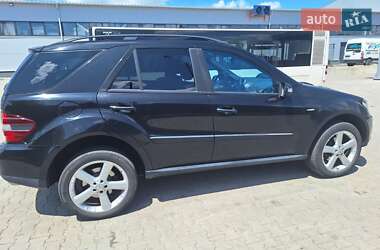 Внедорожник / Кроссовер Mercedes-Benz M-Class 2008 в 