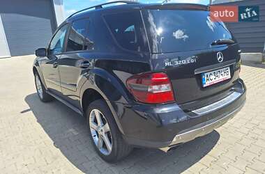 Внедорожник / Кроссовер Mercedes-Benz M-Class 2008 в 