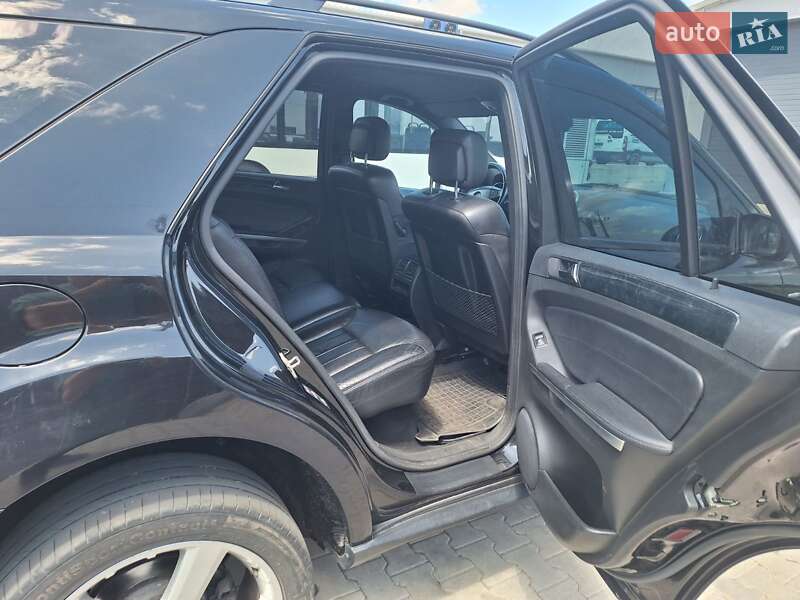 Позашляховик / Кросовер Mercedes-Benz M-Class 2008 в Нововолинську