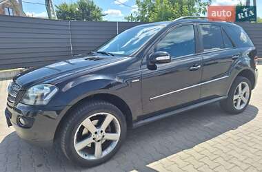 Внедорожник / Кроссовер Mercedes-Benz M-Class 2008 в 