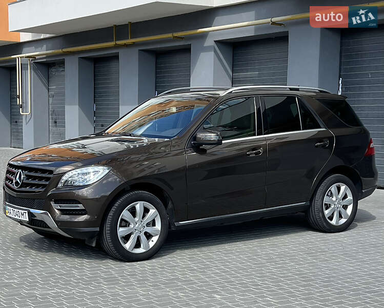 Внедорожник / Кроссовер Mercedes-Benz M-Class 2013 в Виннице