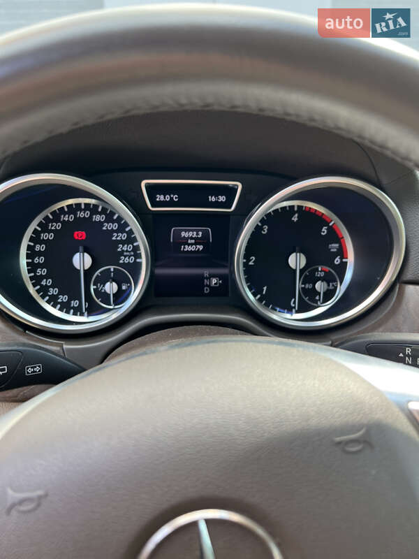 Внедорожник / Кроссовер Mercedes-Benz M-Class 2013 в Виннице