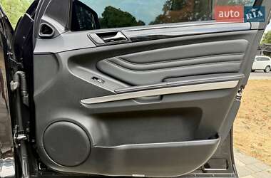 Внедорожник / Кроссовер Mercedes-Benz M-Class 2011 в 