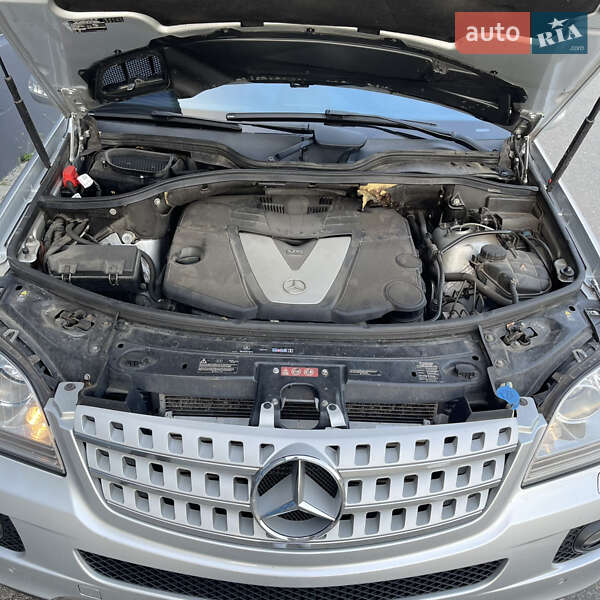 Внедорожник / Кроссовер Mercedes-Benz M-Class 2007 в Киеве