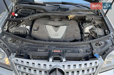 Внедорожник / Кроссовер Mercedes-Benz M-Class 2007 в 