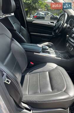 Внедорожник / Кроссовер Mercedes-Benz M-Class 2012 в 