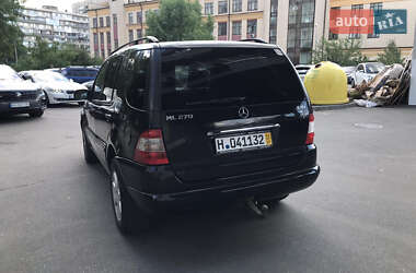Внедорожник / Кроссовер Mercedes-Benz M-Class 2002 в 