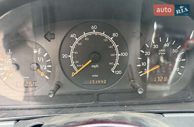 Внедорожник / Кроссовер Mercedes-Benz M-Class 1998 в 