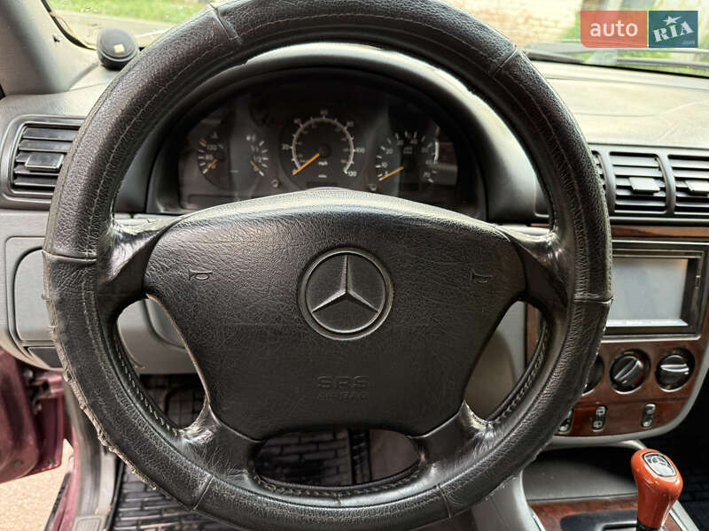 Внедорожник / Кроссовер Mercedes-Benz M-Class 1998 в Чугуеве