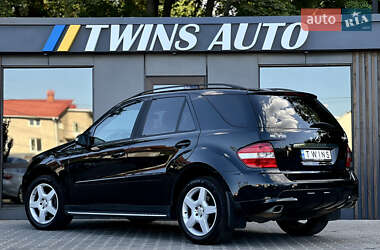 Внедорожник / Кроссовер Mercedes-Benz M-Class 2006 в 