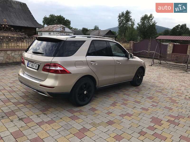 Внедорожник / Кроссовер Mercedes-Benz M-Class 2012 в Ивано-Франковске фото 14 Внедорожник / Кроссовер Mercedes-Benz M-Class 2012 в Ивано-Франковске