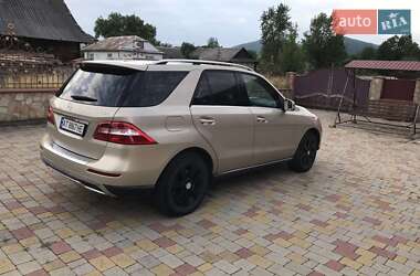 Внедорожник / Кроссовер Mercedes-Benz M-Class 2012 в 