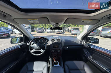Внедорожник / Кроссовер Mercedes-Benz M-Class 2011 в 
