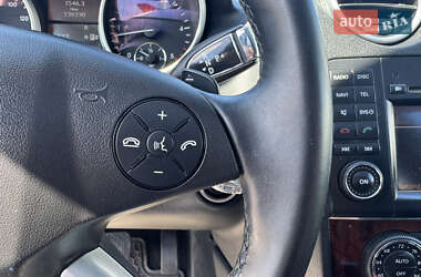Внедорожник / Кроссовер Mercedes-Benz M-Class 2011 в 